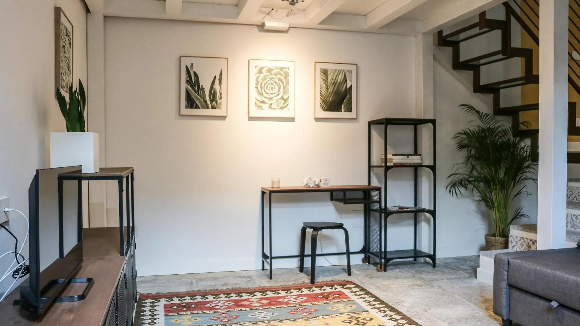 Rrrapido Apartment In Corso San Gottardo - 4 People Milán 0*,  Italia
